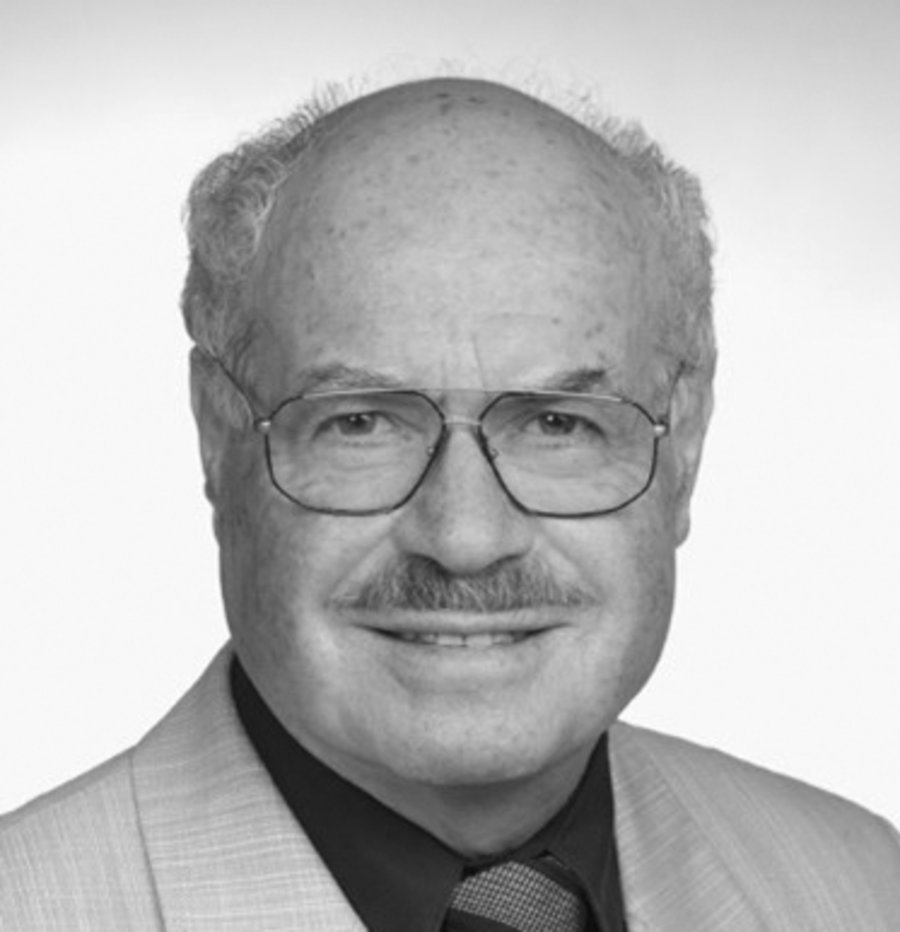 Professor Peter Mulser