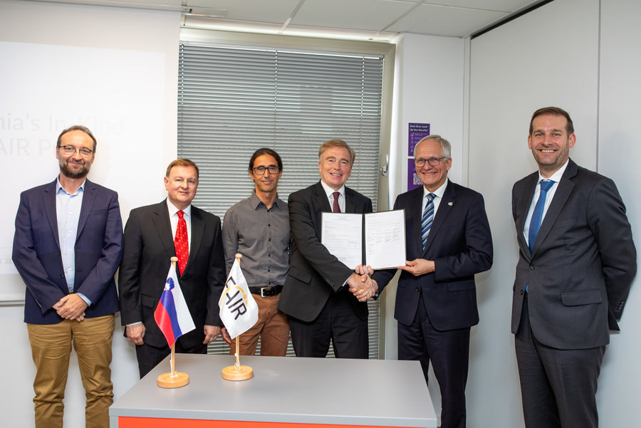 Unterzeichnung der endgültigen Abnahmeunterlagen